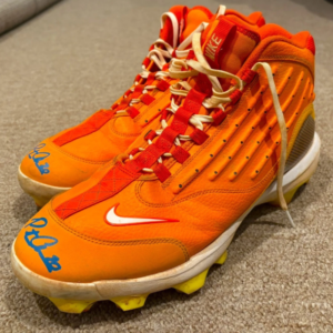 Pete Alonso MLB Holo Game Used Autographed Cleats 2 Home Run 2024 New York Mets