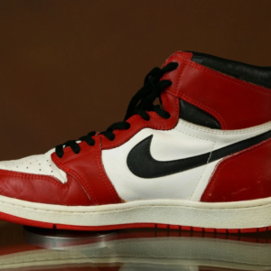 Game-worn Nike Air Jordan 1 Sneakers Michael Jordan Signed 1985 Holy Grail! Used